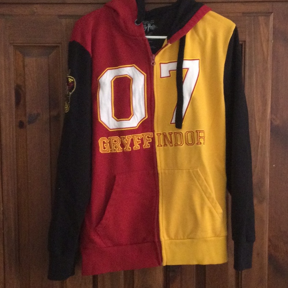 Men’s medium harry potter sweat jacket